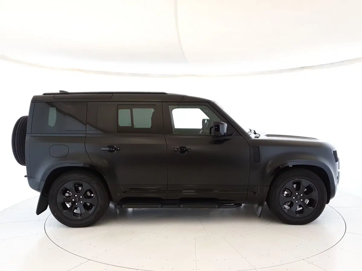 Land Rover Defender usata a Monza e Brianza (6)