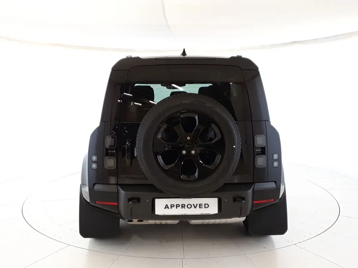 Land Rover Defender usata a Monza e Brianza (7)