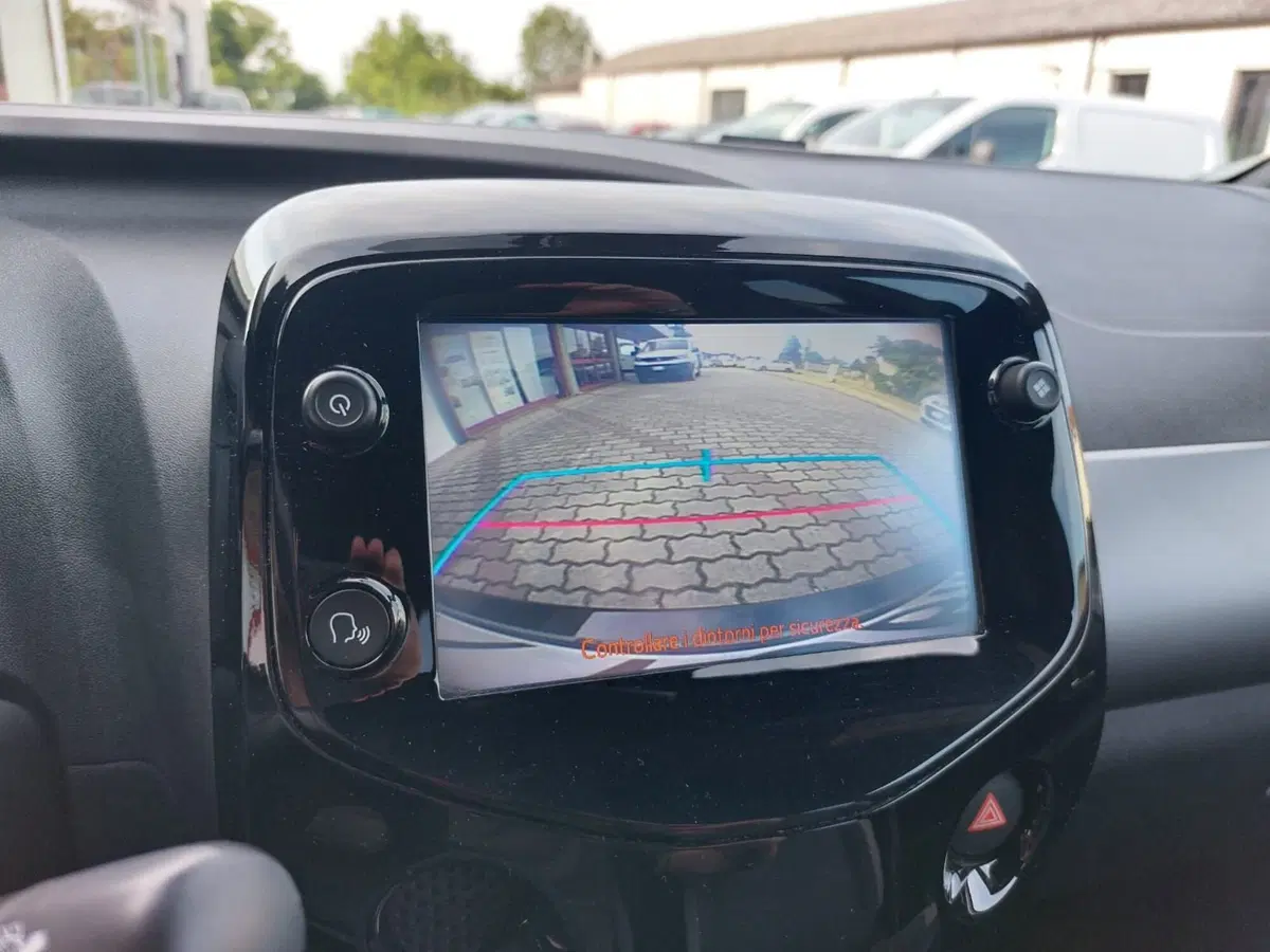Toyota Aygo usata a Pavia (9)