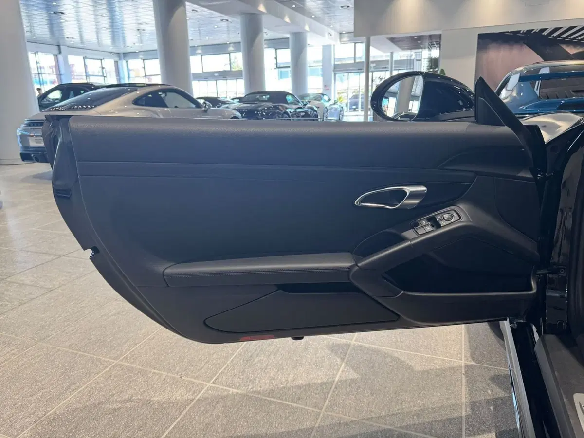 Porsche 718 Boxster  usata a Firenze (11)