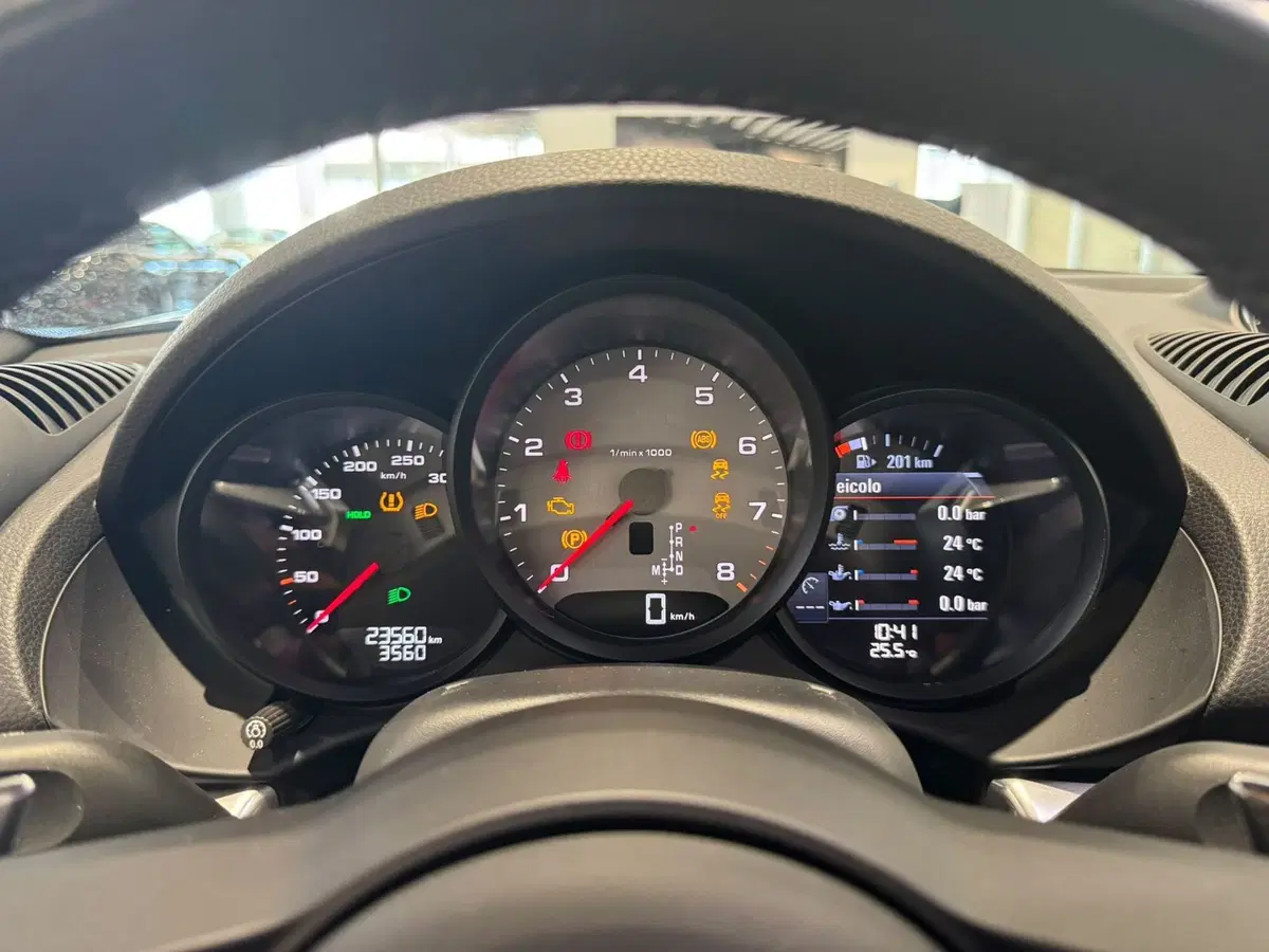 Porsche 718 Boxster  usata a Firenze (19)