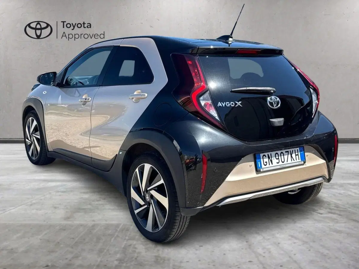 Toyota Aygo X usata a Reggio Calabria (5)