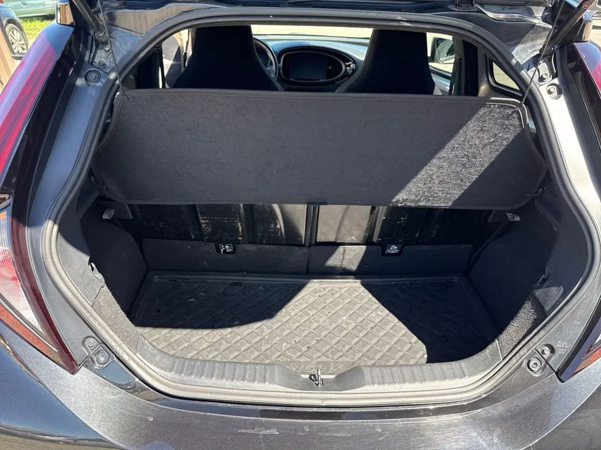 Toyota Aygo X usata a Reggio Calabria (6)