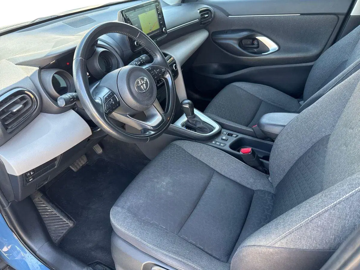 Toyota Yaris Cross usata a Reggio Calabria (7)