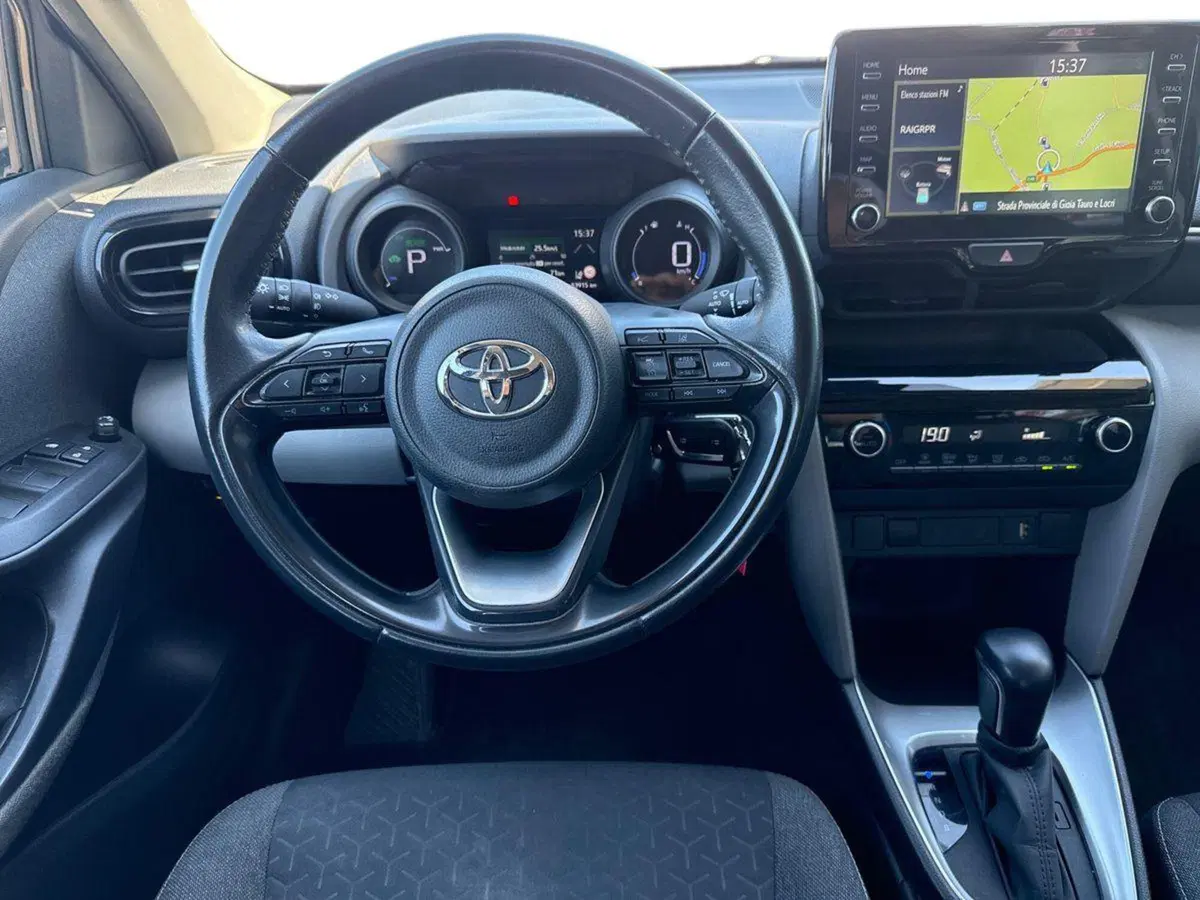 Toyota Yaris Cross usata a Reggio Calabria (8)