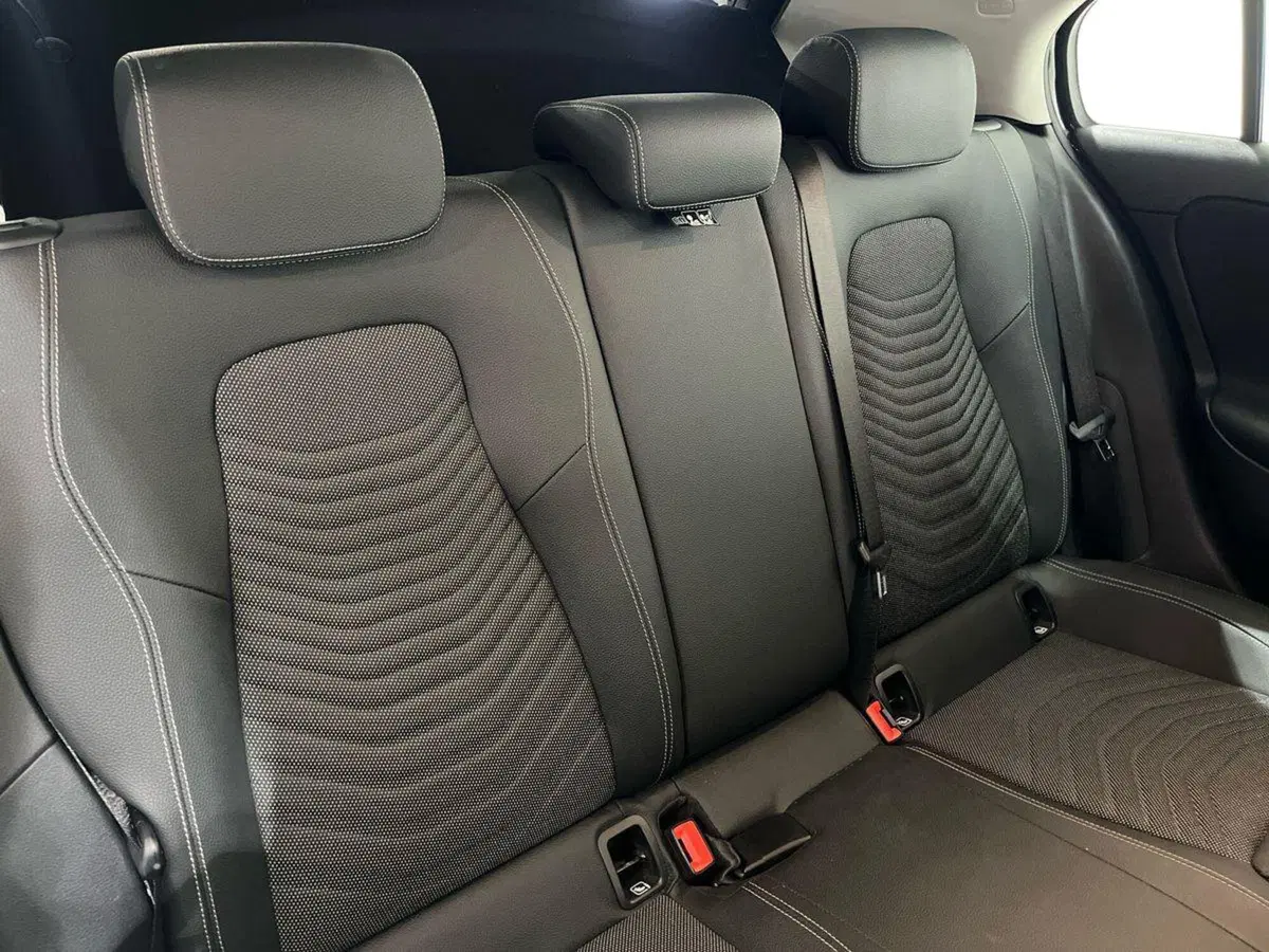 Mercedes-Benz Classe A usata a Napoli (17)