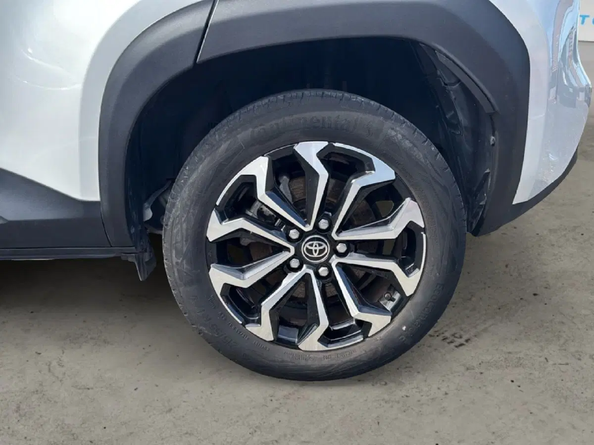 Toyota Yaris Cross usata a Massa-Carrara (9)