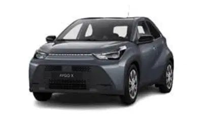 Toyota Aygo X 1.5 hybrid e-cvt nuova a Massa