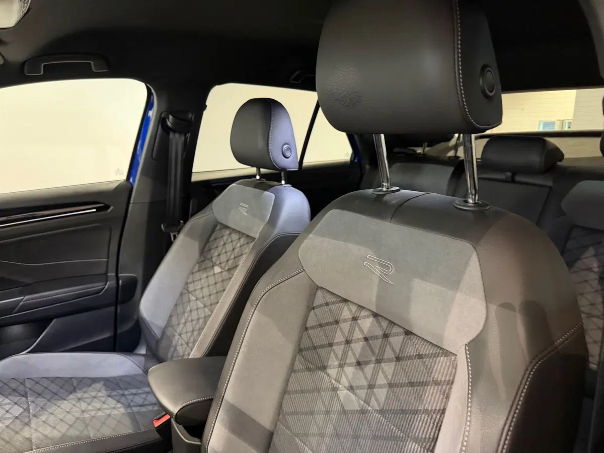 Volkswagen T-Roc usata a Genova (9)