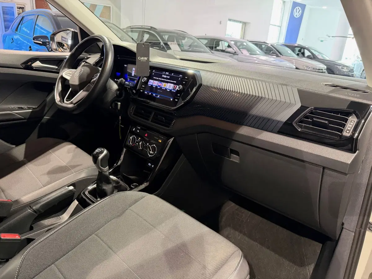 Volkswagen T-Cross usata a Genova (10)
