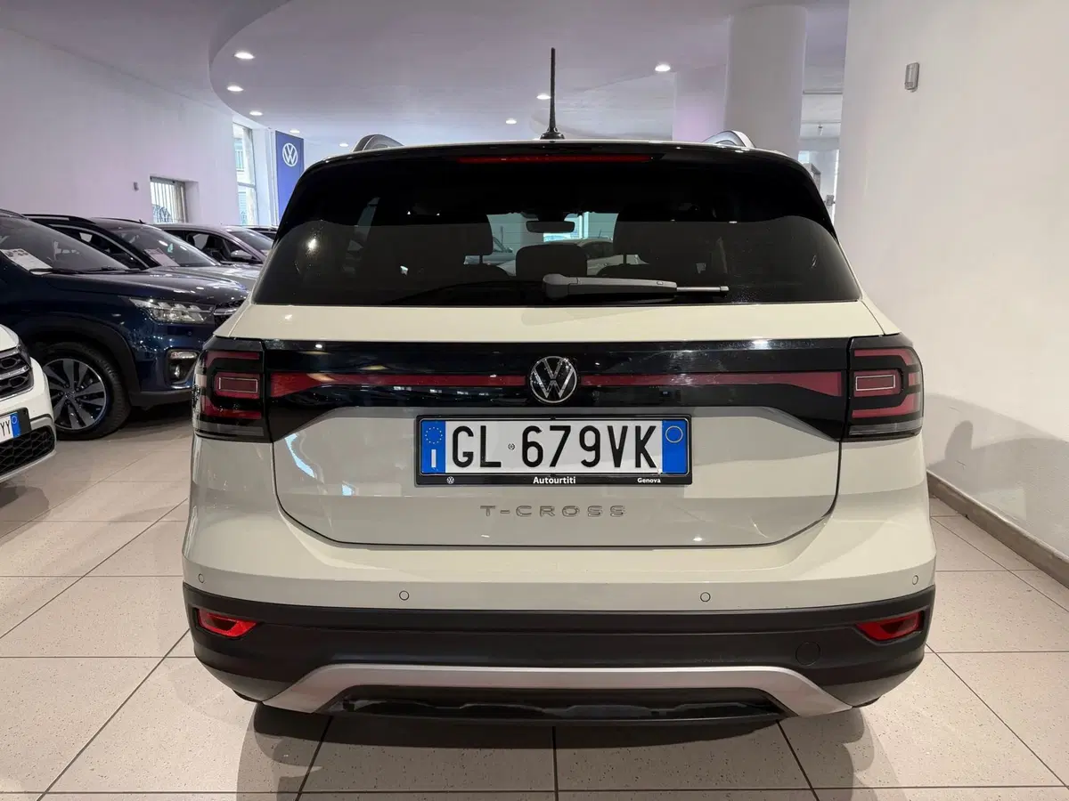 Volkswagen T-Cross usata a Genova (4)