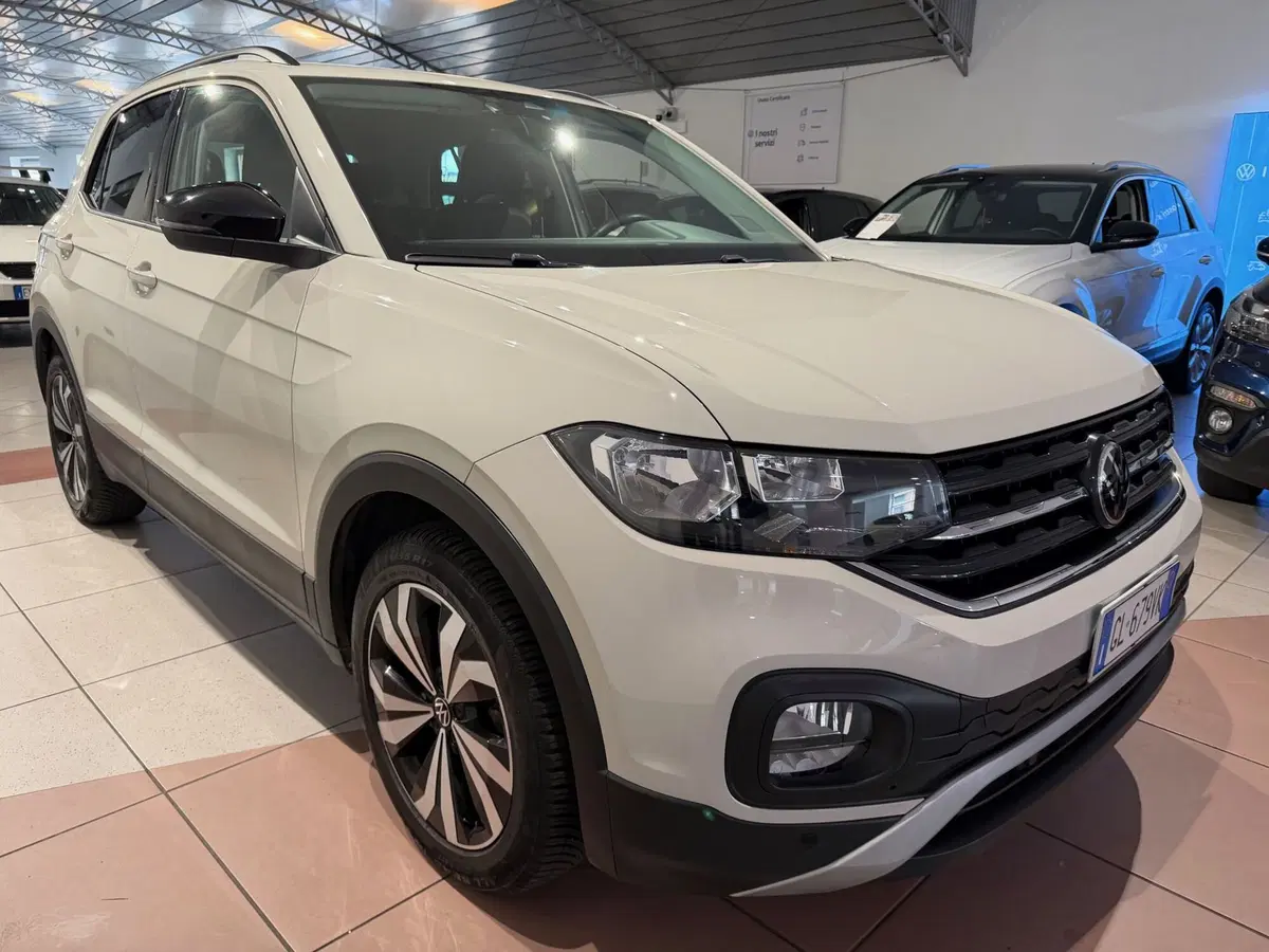 Volkswagen T-Cross usata a Genova (6)