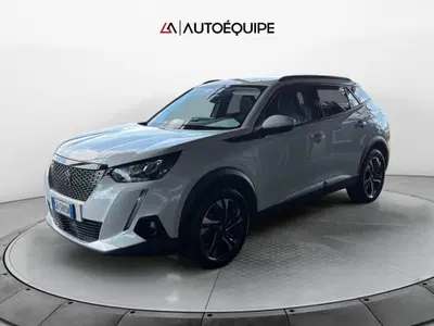 Peugeot 2008 BlueHDi 130 S&amp;S EAT8 Allure Navi Pack del 2020 usata a Roma
