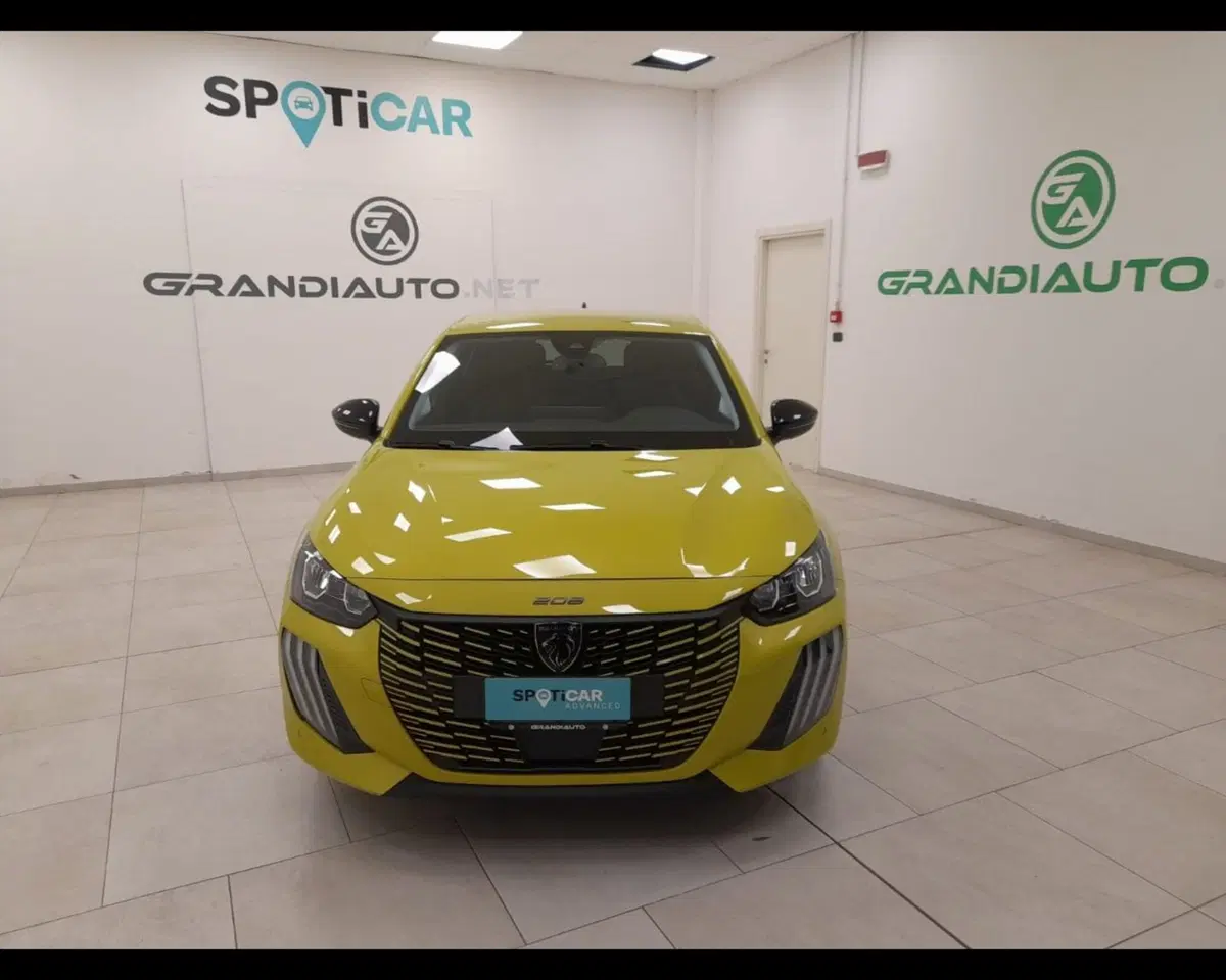 Peugeot 208 usata a Asti (8)