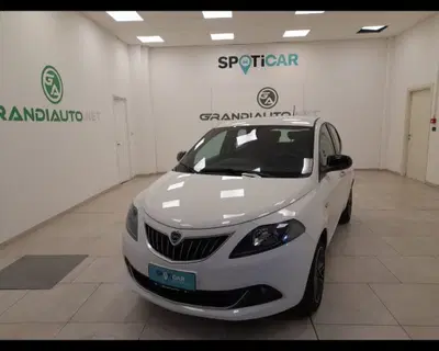 Lancia Ypsilon 1.0 FireFly 5 porte S&amp;S Hybrid Gold Plus del 2022 usata a Alessandria