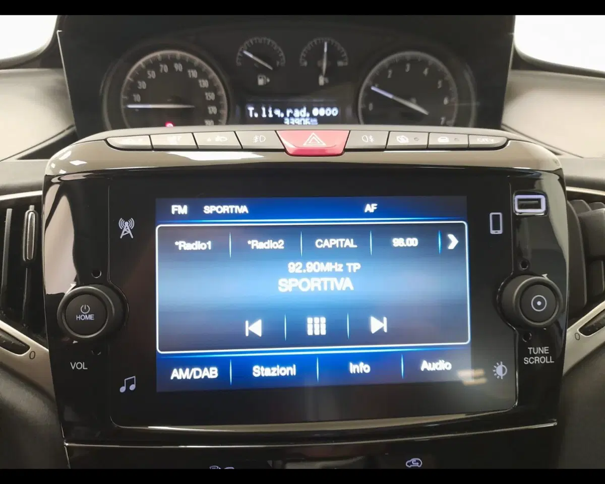 Lancia Ypsilon usata a Alessandria (12)