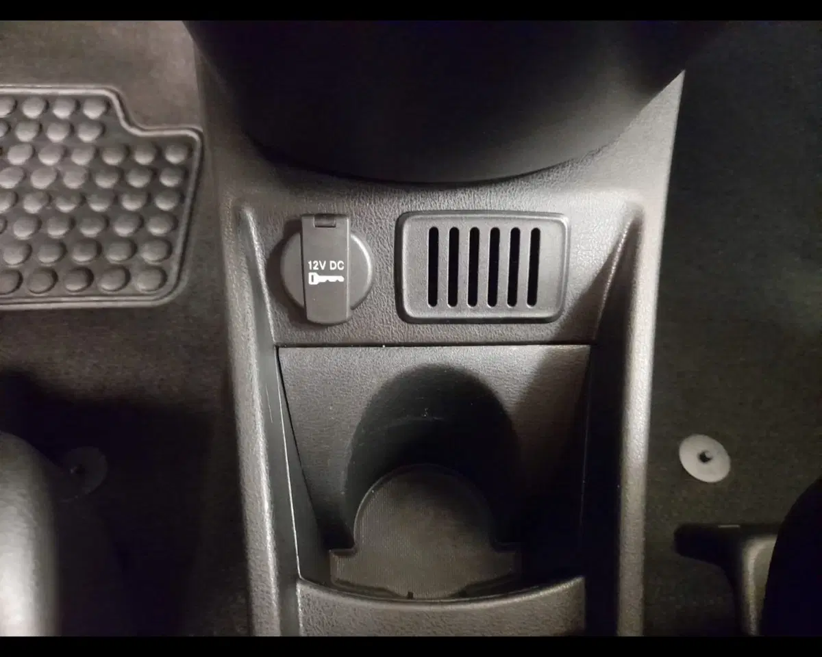Lancia Ypsilon usata a Alessandria (15)