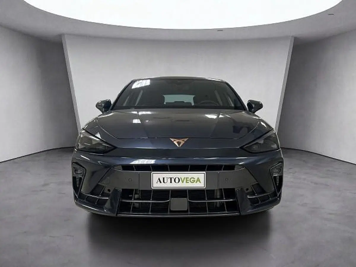 Cupra Leon usata a Vicenza (2)