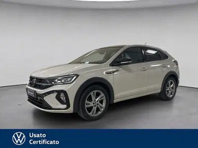 Volkswagen Taigo 1.0 TSI 110 CV DSG R-Line del 2022 usata a Vicenza