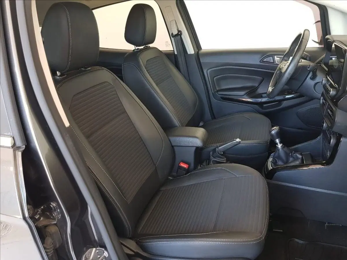 Ford EcoSport usata a Lucca (11)