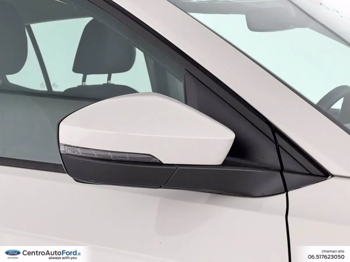 Volkswagen T-Cross usata a Roma (15)