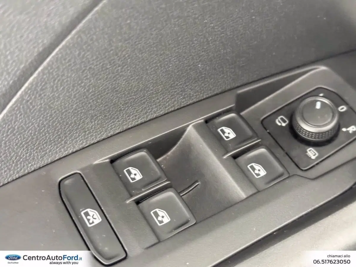 Volkswagen T-Cross usata a Roma (19)