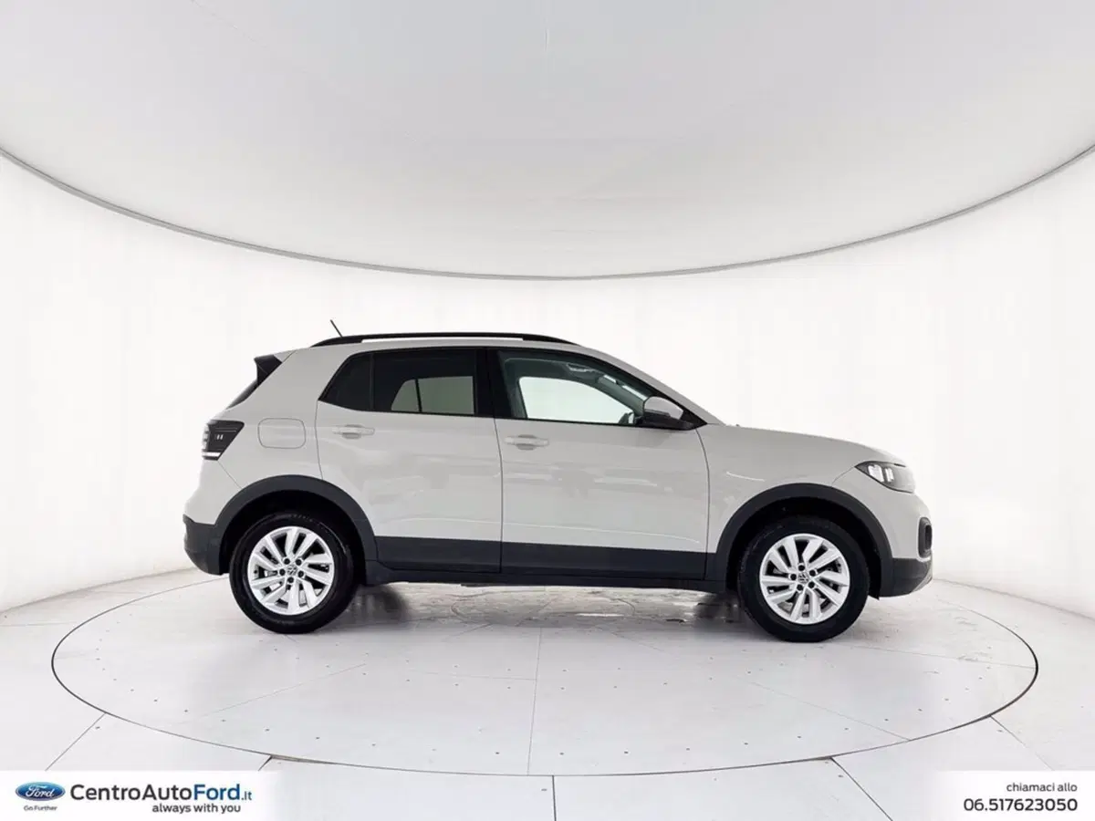 Volkswagen T-Cross usata a Roma (5)