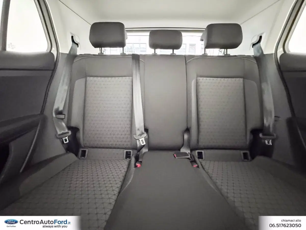 Volkswagen T-Cross usata a Roma (9)