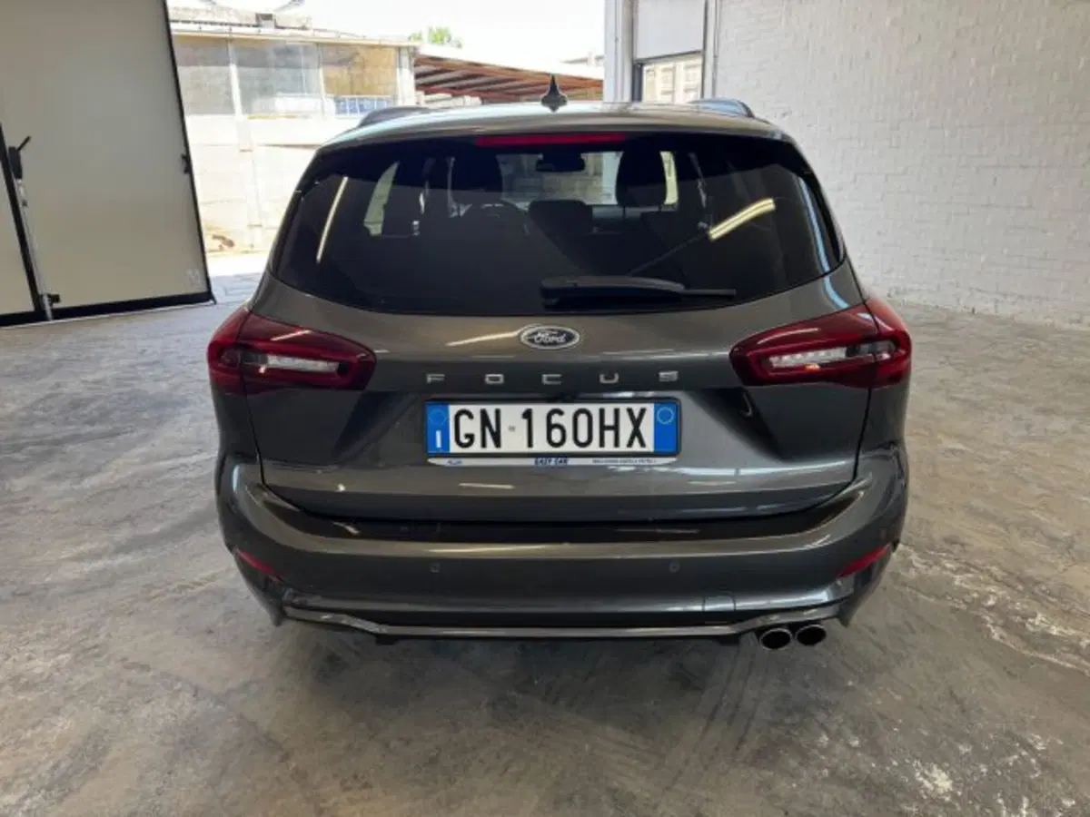 Ford Focus Station Wagon usata a Bologna (6)