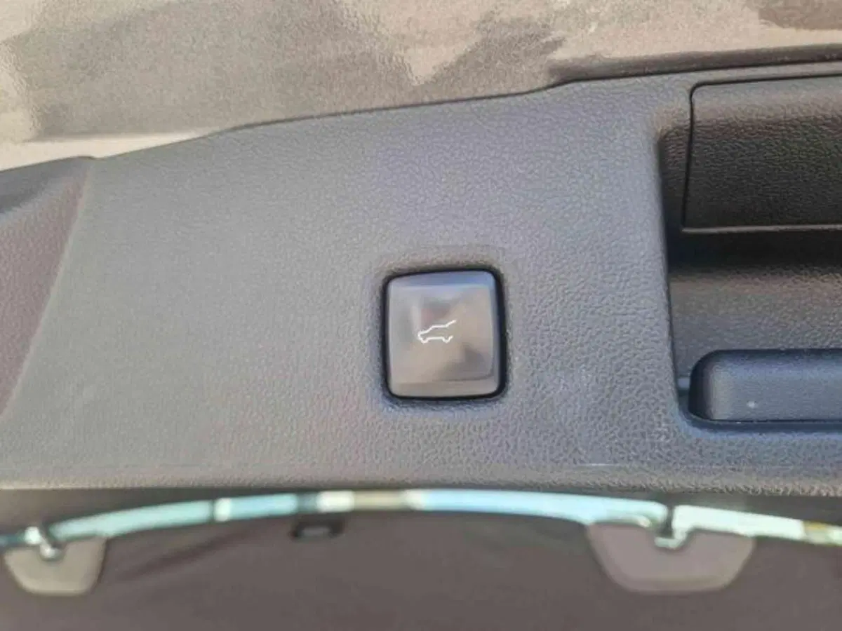 Ford Kuga usata a Bologna (18)
