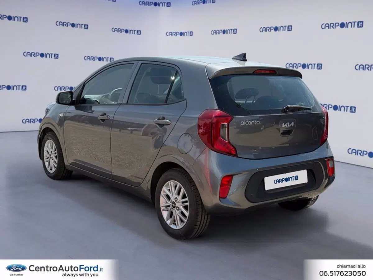 Kia Picanto usata a Roma (3)