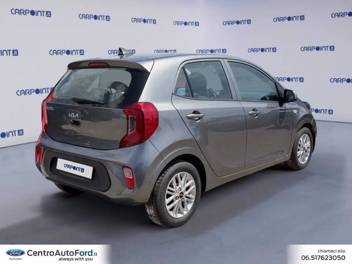 Kia Picanto usata a Roma (5)