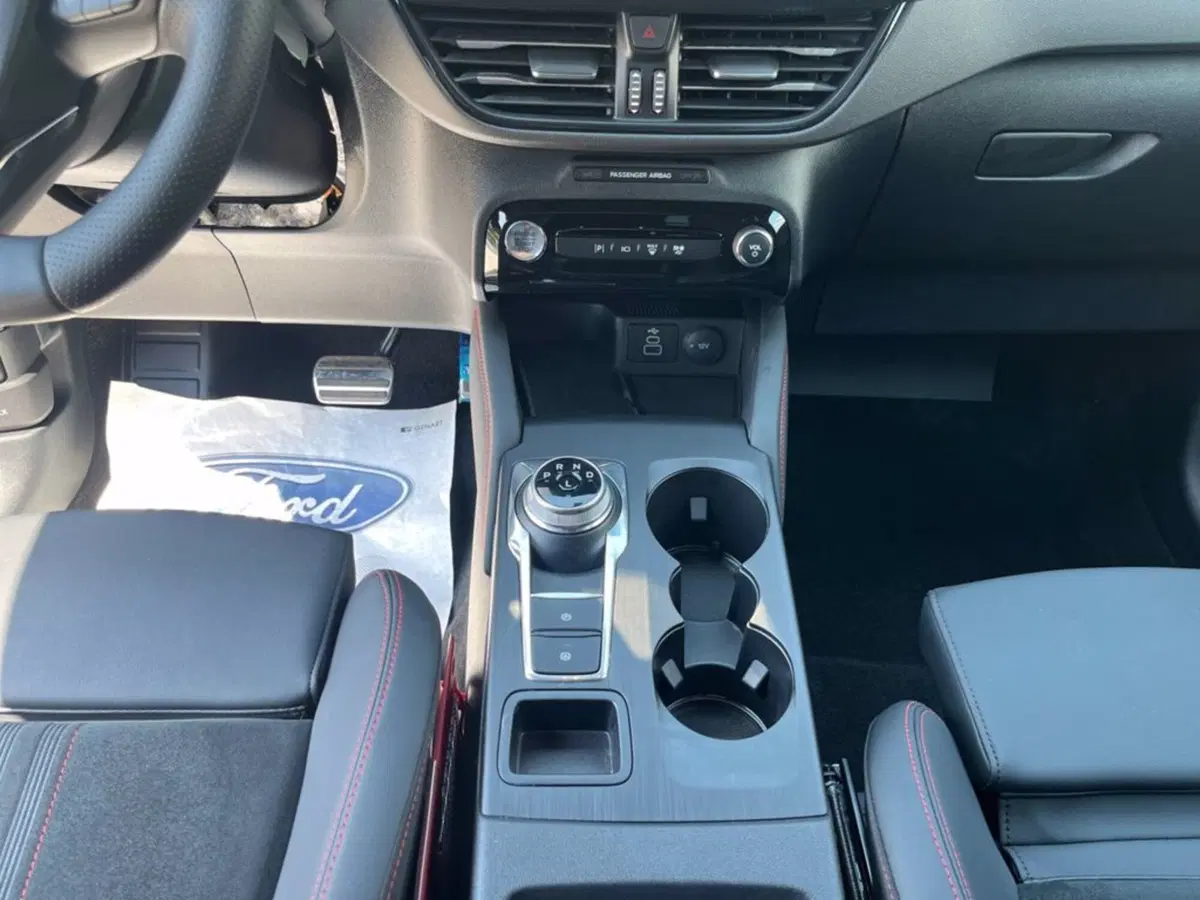 Ford Kuga usata a Milano (16)