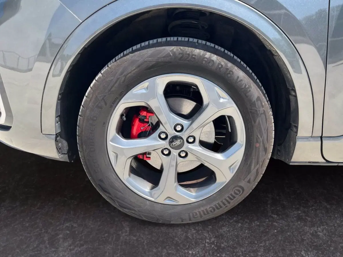 Ford Kuga usata a Milano (9)
