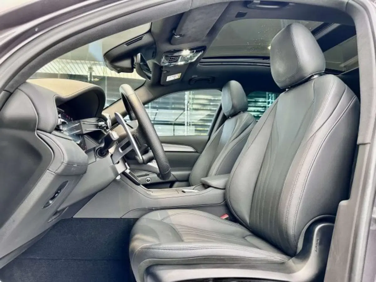 Maserati Grecale usata a Torino (10)