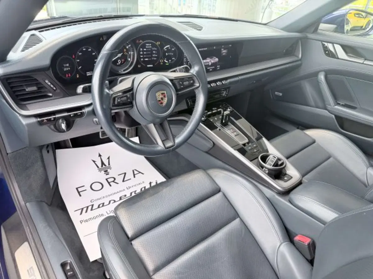 Porsche 911 Cabrio usata a Torino (5)
