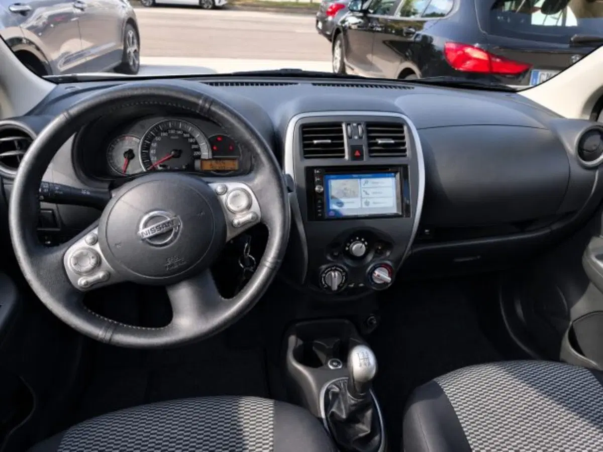 Nissan Micra usata a Firenze (9)