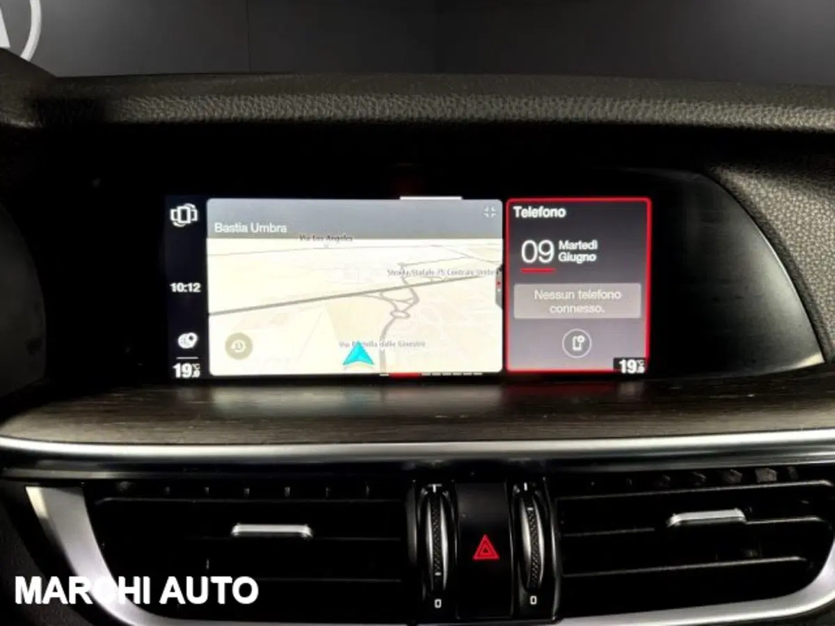 Alfa Romeo Stelvio usata a Perugia (17)