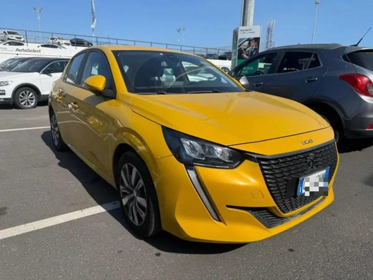 Peugeot 208 usata a Catania