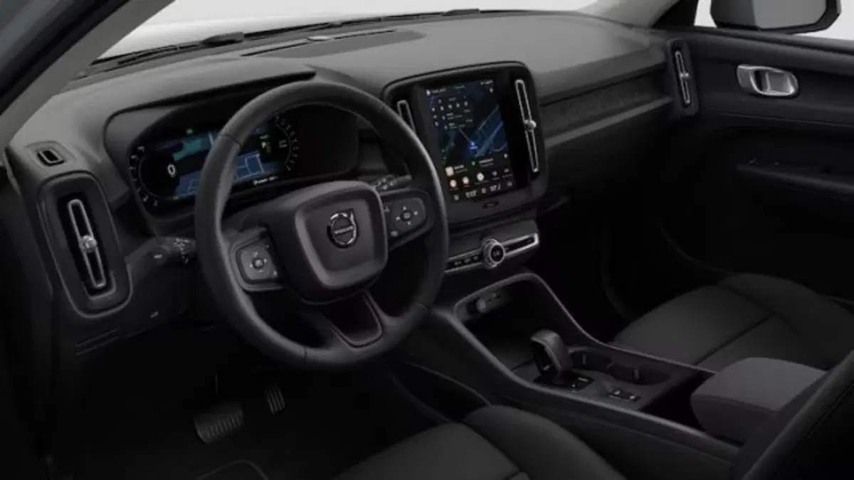 Volvo XC40 nuova a Treviso (11)