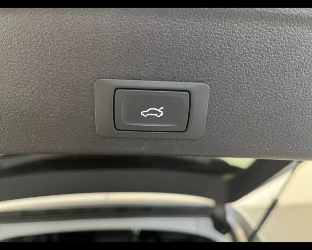 Audi A4 Avant usata a Treviso (11)