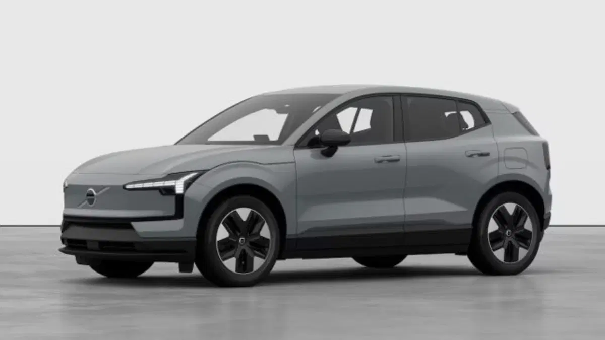 Volvo EX30 nuova a Treviso (2)