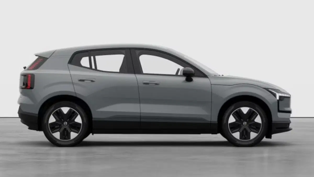 Volvo EX30 nuova a Treviso (3)