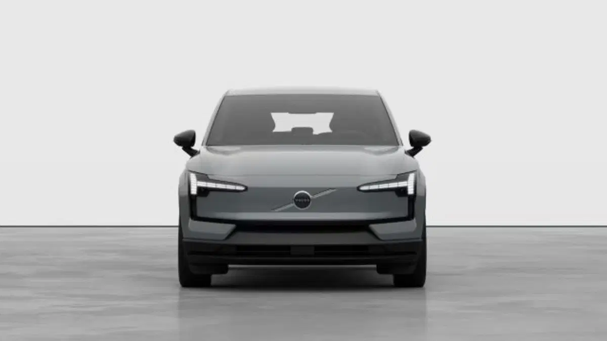 Volvo EX30 nuova a Treviso (4)