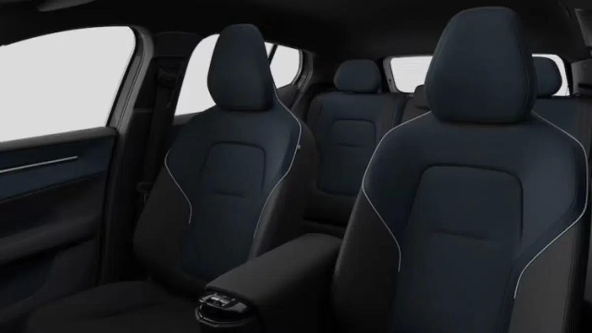 Volvo EX30 nuova a Treviso (8)