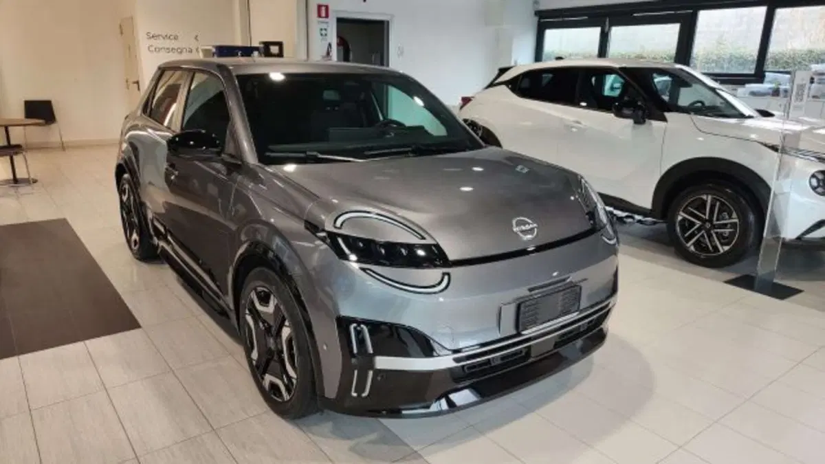 Nissan Micra nuova a Firenze