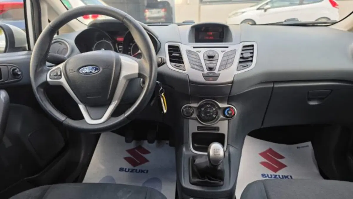 Ford Fiesta usata a Macerata (7)