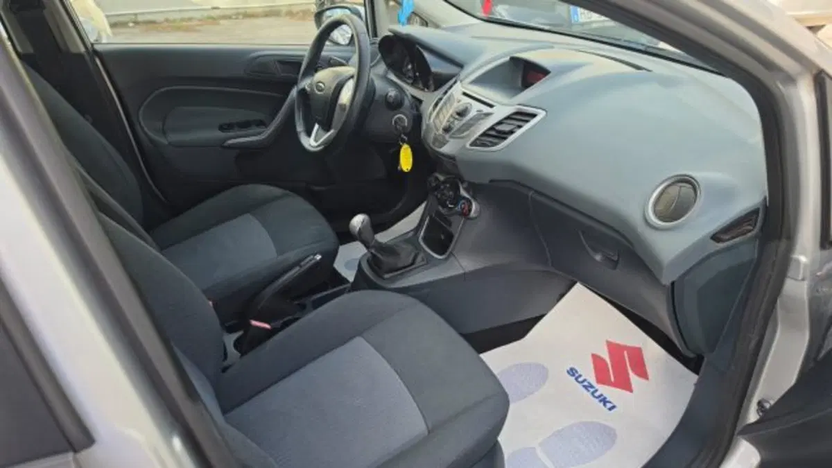 Ford Fiesta usata a Macerata (8)