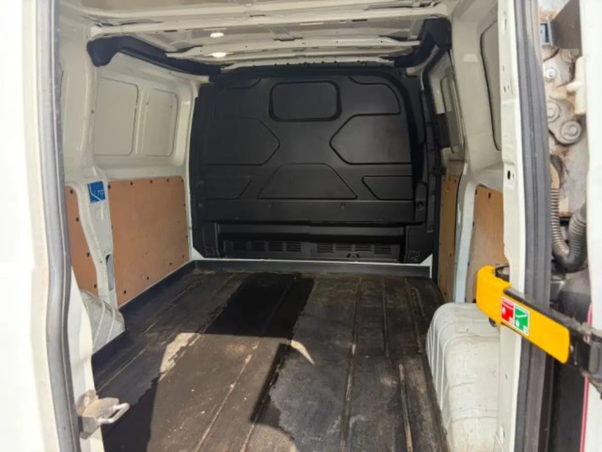 Ford Transit Custom Furgone usata a Lodi (13)