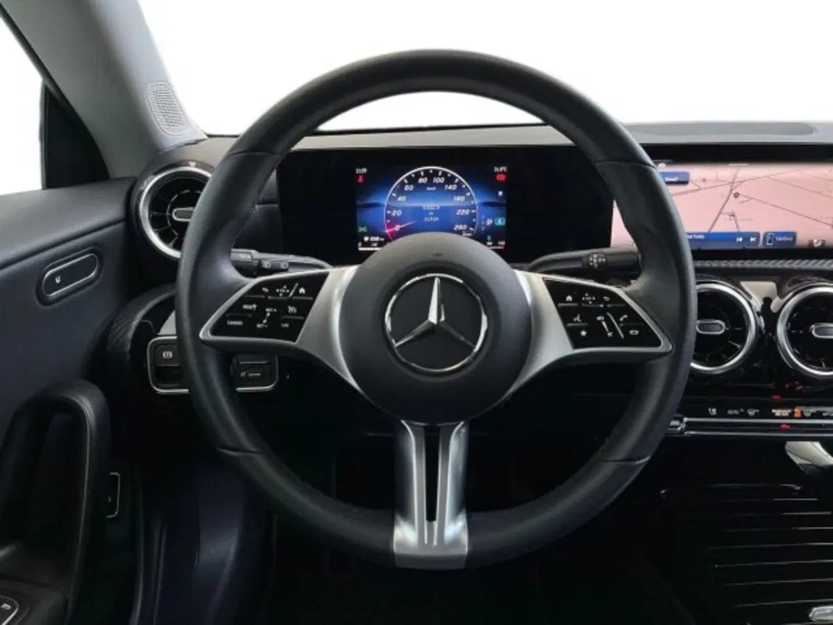 Mercedes-Benz CLA Shooting Brake usata a Verona (10)